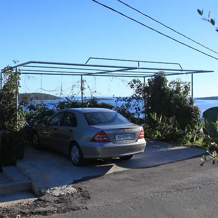 Appartamento By The Sea Milna, - 8944 Vis